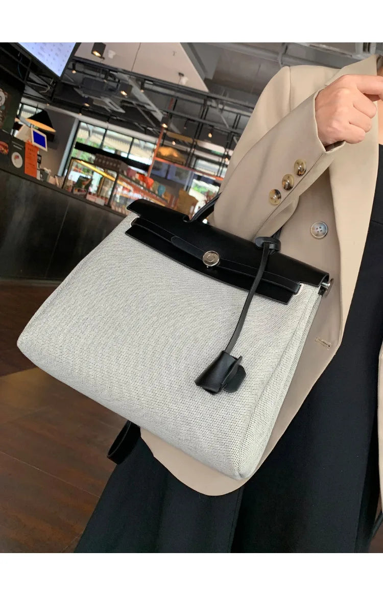 Fashionable Versatile Handbag 2026 New Style Premium Feel Stylish Single Shoulder Tote Bag Casual Commute Crossbody Bag