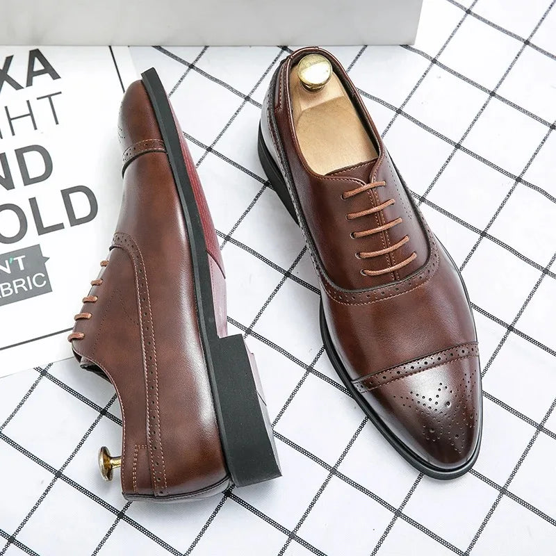 2025 men's shoes with red sole, fashionable business, leisure, party, daily retro carving, lace up, exposed navel formal shoes