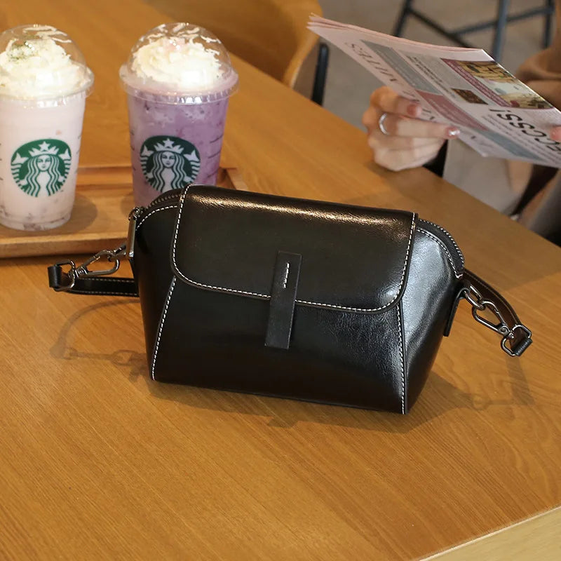 Women's Small Phone Bag Fashionable Oil Wax Cowhide Leather Handbag Versatile and Simple Shoulder Bag High Quality Crossbody Bag