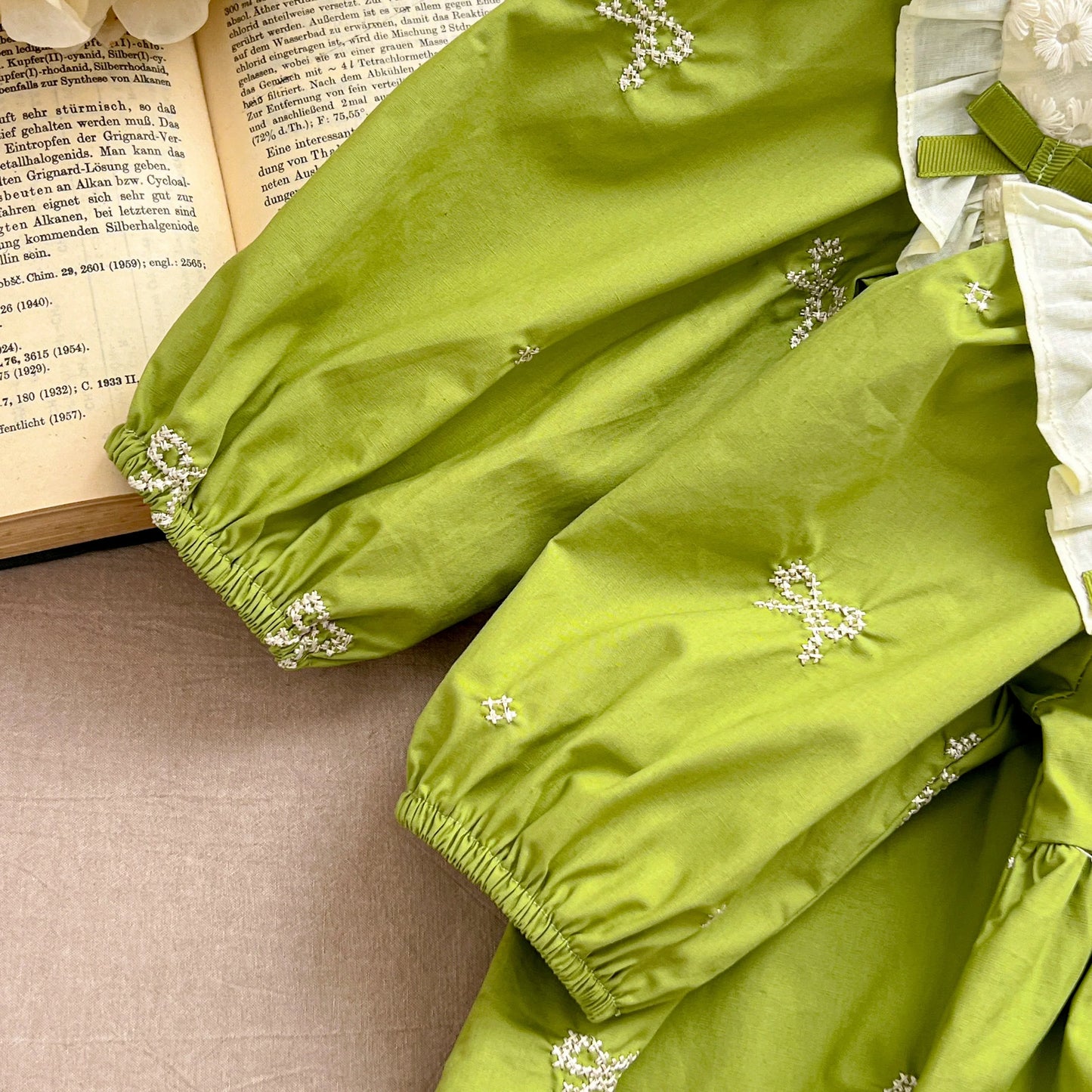 Outono 0-6 anos Vestido de Princesa para Meninas Roupas de Bebê Menina Gola Borboleta Roupas de Bebê Menina Peça Única Vestido Infantil Bordado