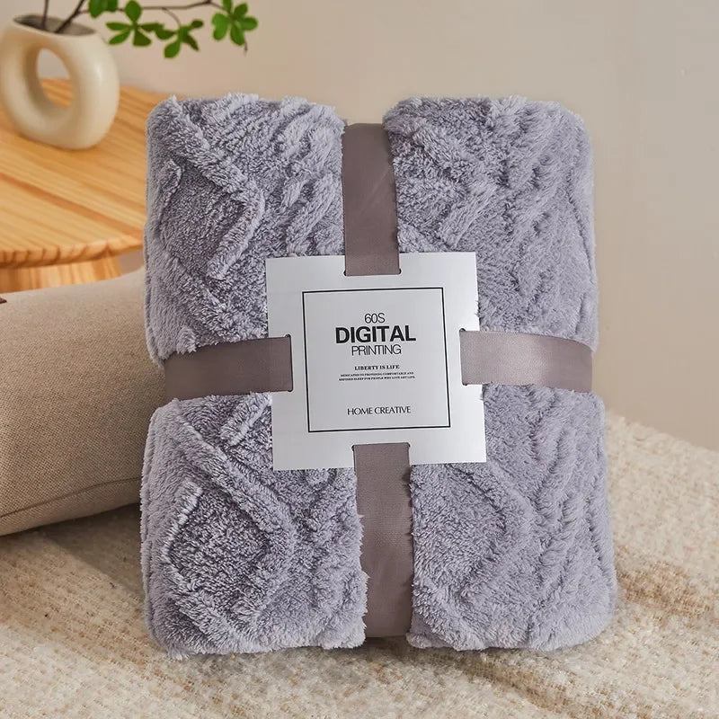 Fluffy Coral Velvet Blanket Flannel Plush Comfortable Thickened and Warm Soft Sofa Throw Blanket for Air-Conditioned Room Luxury