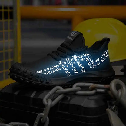New insulated anti smashing, anti piercing, anti slip, and anti splashing work shoes for men's safety shoes