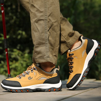 2025 New lightweight casual sports shoes, men's plaque-sized running shoes, loafers, walking and outdoor hiking shoes