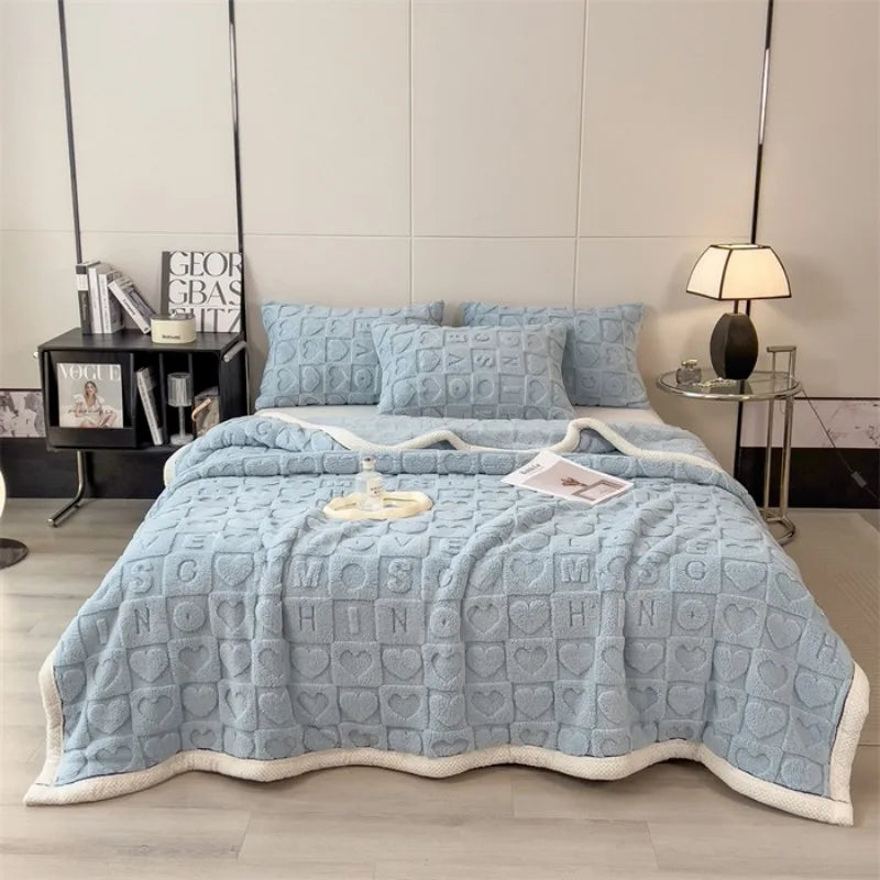 2025 new solid color taffle love blanket light blue fashion flannel office lunch break casual blanket, no pillowcase