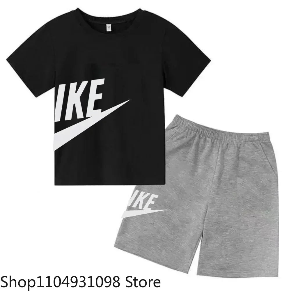 Fashion Sport 2Pcs Outfit, Printed Short Sleeve Tee and Shorts, Comfortable Summer Tracksuit for Boys Girls