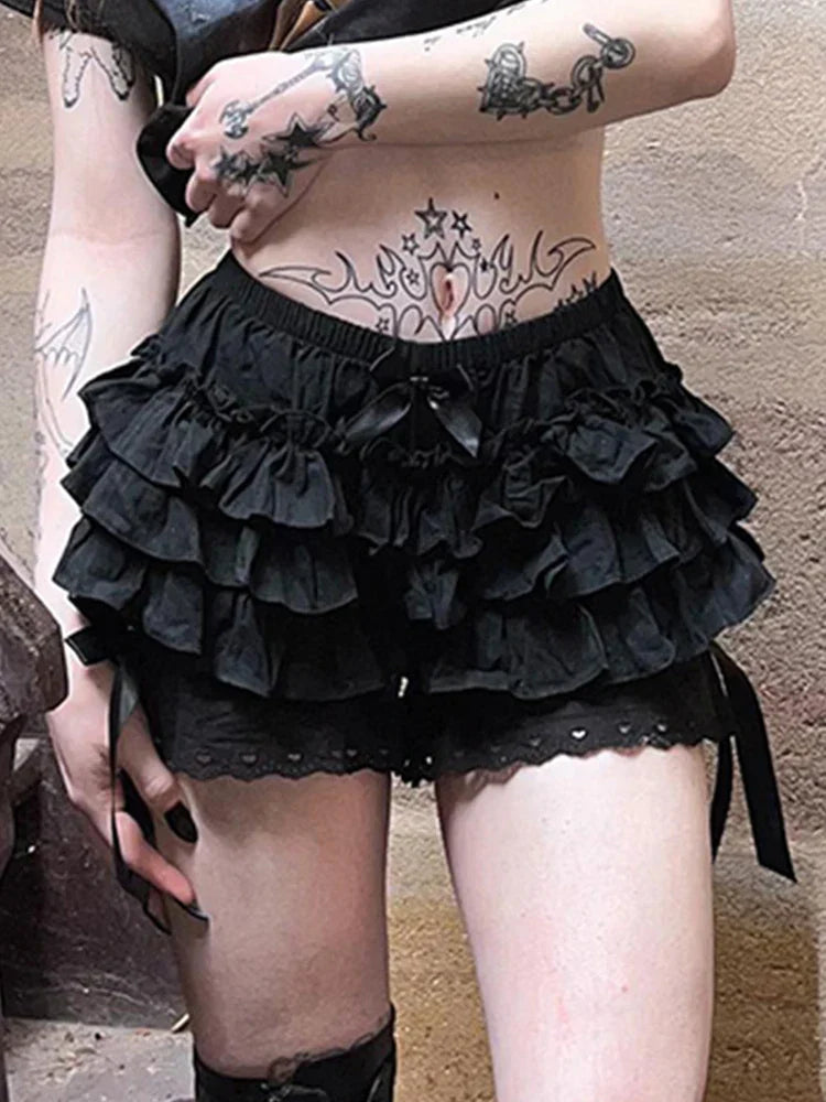 Mall Goth Lolita Lace Shorts Women Aesthetic Cute Sweet Bow Patchwork Shorts Y2k E-girl Emo Alternative Kawaii Outfits