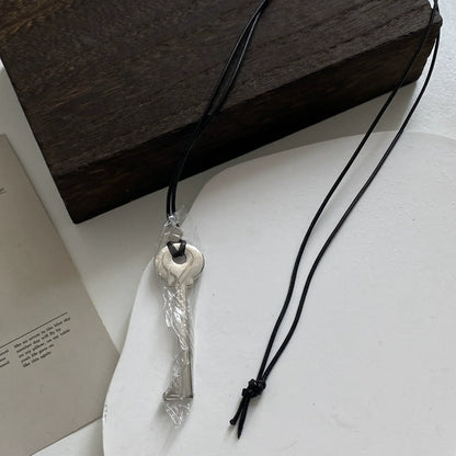 Metal Key Shaped Pendant Necklace For Women Girls Simple Long Wax Rope Sweater Chain Fashion Accessory New Gifts