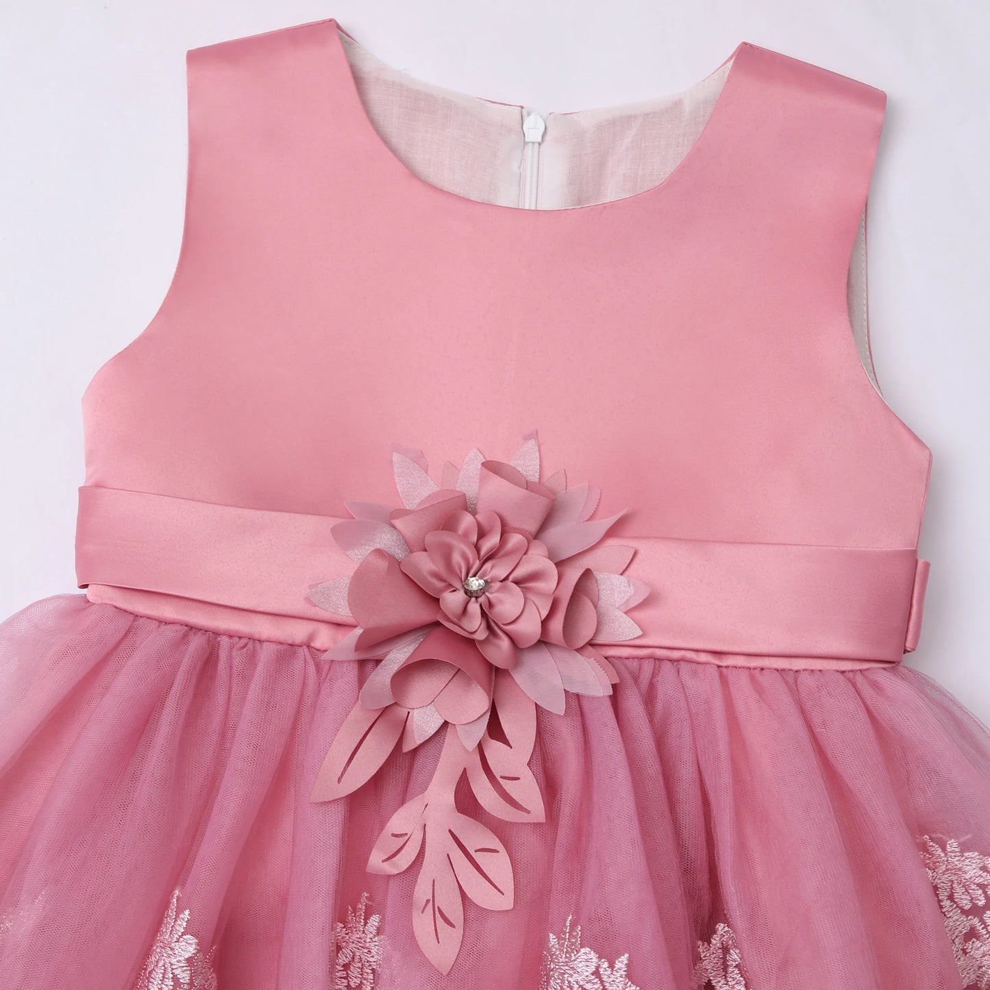 Europe and the United States cross-border new sleeveless undershirt embroidered princess dress girls flowers mesh dress flower