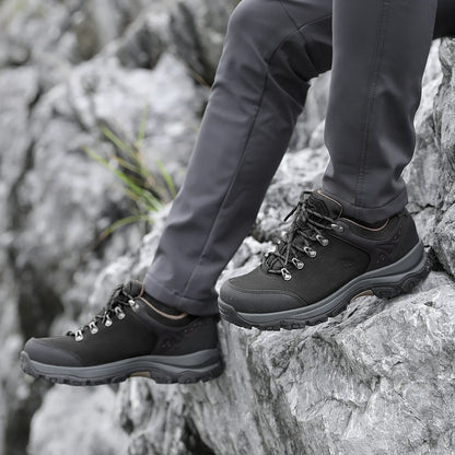 Hiking Shoes for Men Waterproof Outdoor Low-top Hiking Boots Leather Men's Trekking Shoes Walking Male Sneakers New