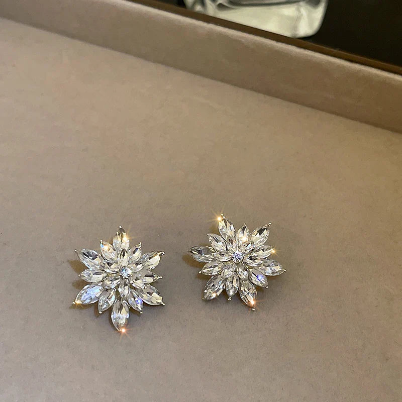 Flower Earrings for Women Korea Simple Sweet Stud Earrings Luxury High-grade Solid Color Charm Jewelry Girls Gift