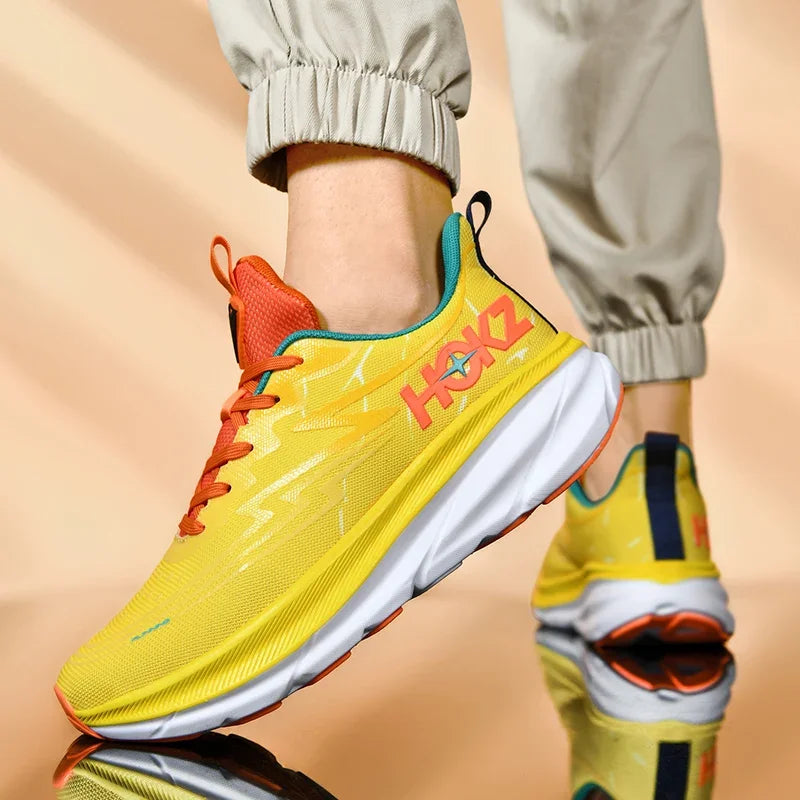 Men's Running Shoes Cushioning Outdoor Non-Slip Jogging Breathable Trainer Race Sneakers Luxury shoes Mesh Couple Off-road Shoes