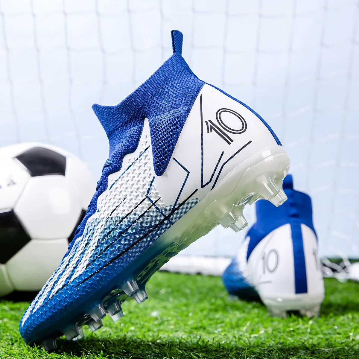 New summer anti-skid and wear-resistant long stud football shoes for men and women, for outdoor training