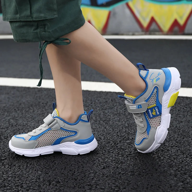 Kids Fashion Mesh Running Shoes Youngsters Teens Casual Walking Students Sneakers Breathable Soft Children Outdoor Sports Tennis
