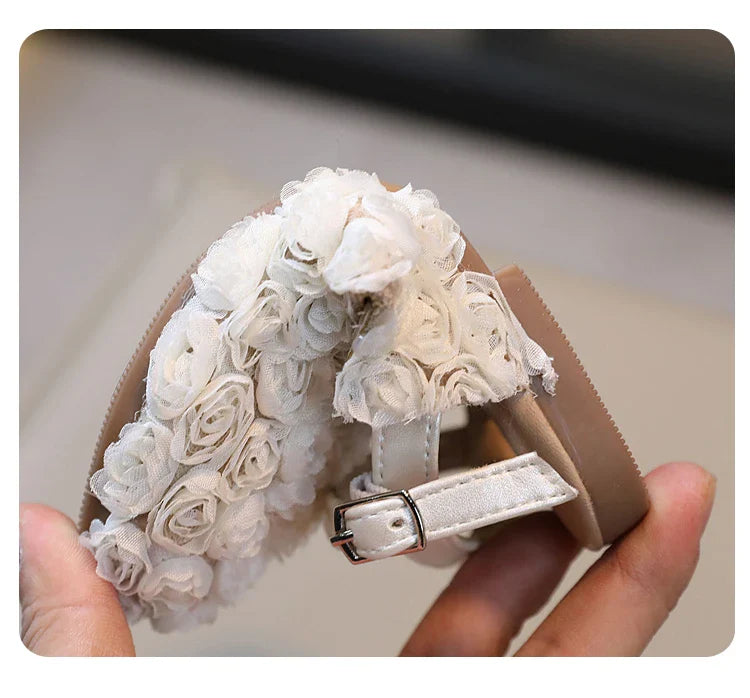 Girls Sandals 2024 Cute Toes Wrapped Flowers Spring New Children Fashion Princess Mary Janes for Party Wedding Shows Simple Cute