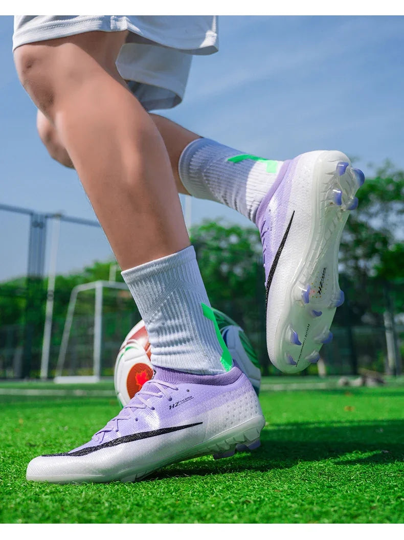 New Men Soccer Shoes Futsal Cleats Ultralight Hot Sale Football Boots Unisex High-quality Women Professional TF/FG Sneakers