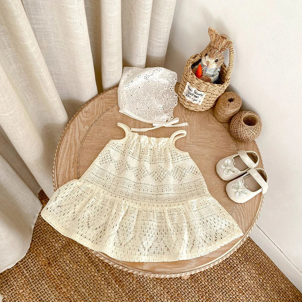 2025 New Summer Girls Lace Hollow Out Ruffled Straps Princess Dress Kids Party Dresses Baby Girls Fashion Summer Outfit