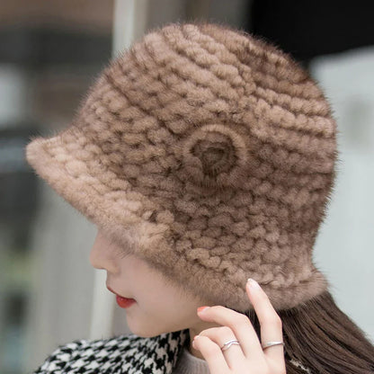 Woman Hat Winter Solid Mink Caps With Flower Natural Mink Fur Hats New Russian Girl Soft Knitting Real Fur Bucket Hats 2026 Warm