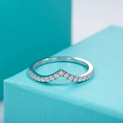 D Color Moissanite Diamond 18K White Gold Plated V Row Ring Classic Style Engagement Wedding Rings