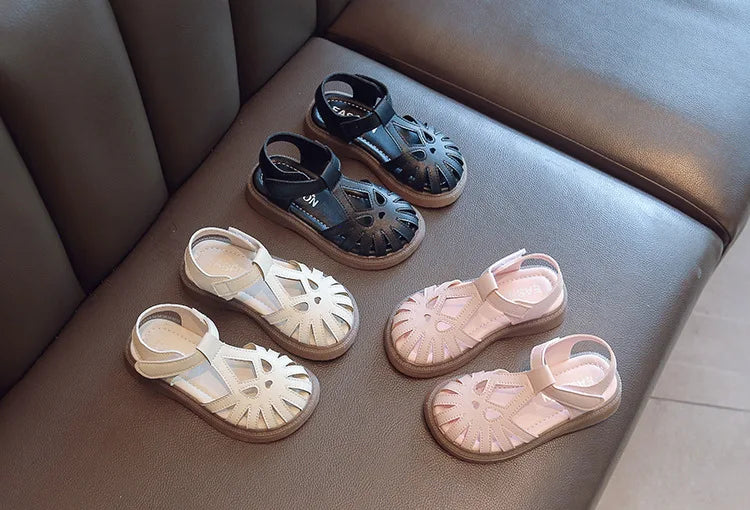 Children's Soft-soled Shoes Summer T-Strap Closed Toe Little Girls Princess Fashion Anti-Slip Korean Style Boys Beach Sandals