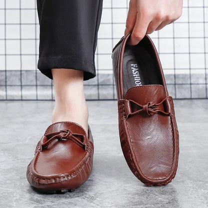 Genuine Leather Men Casual Shoes Black Mens Loafers Fashion Luxury Brand Lightweight Comfortable Slip on Boat Driving Shoes