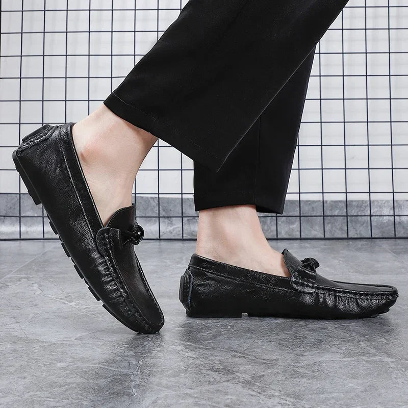 Genuine Leather Men Casual Shoes Black Mens Loafers Fashion Luxury Brand Lightweight Comfortable Slip on Boat Driving Shoes