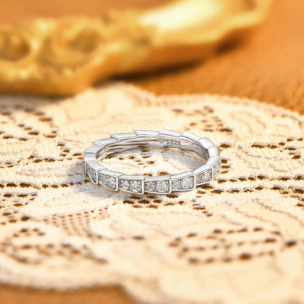 S925 Silver Snake Ring Pave Moissanite Wedding Eternity Band Stackable Luxury Fine Jewelry forWomen Pass Diamond Tester