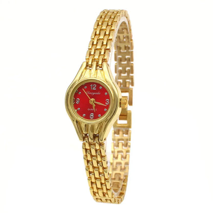 Women Bracelet Watch Mujer Golden Relojes Small Dial Quartz leisure Watch Popular Wristwatch Hour female ladies Elegant watches