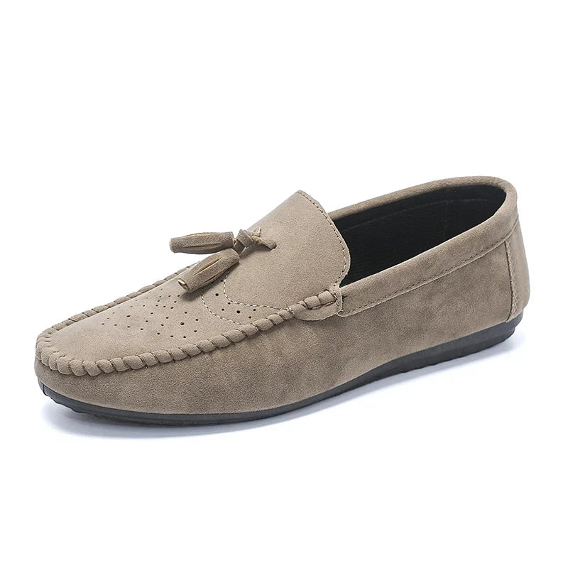 Fashion Men Casual Shoes Suede Breathable Comfort Slip-on Mens Driving Shoes Luxury Brand Men Loafers Mens Lazy Shoes Moccasins
