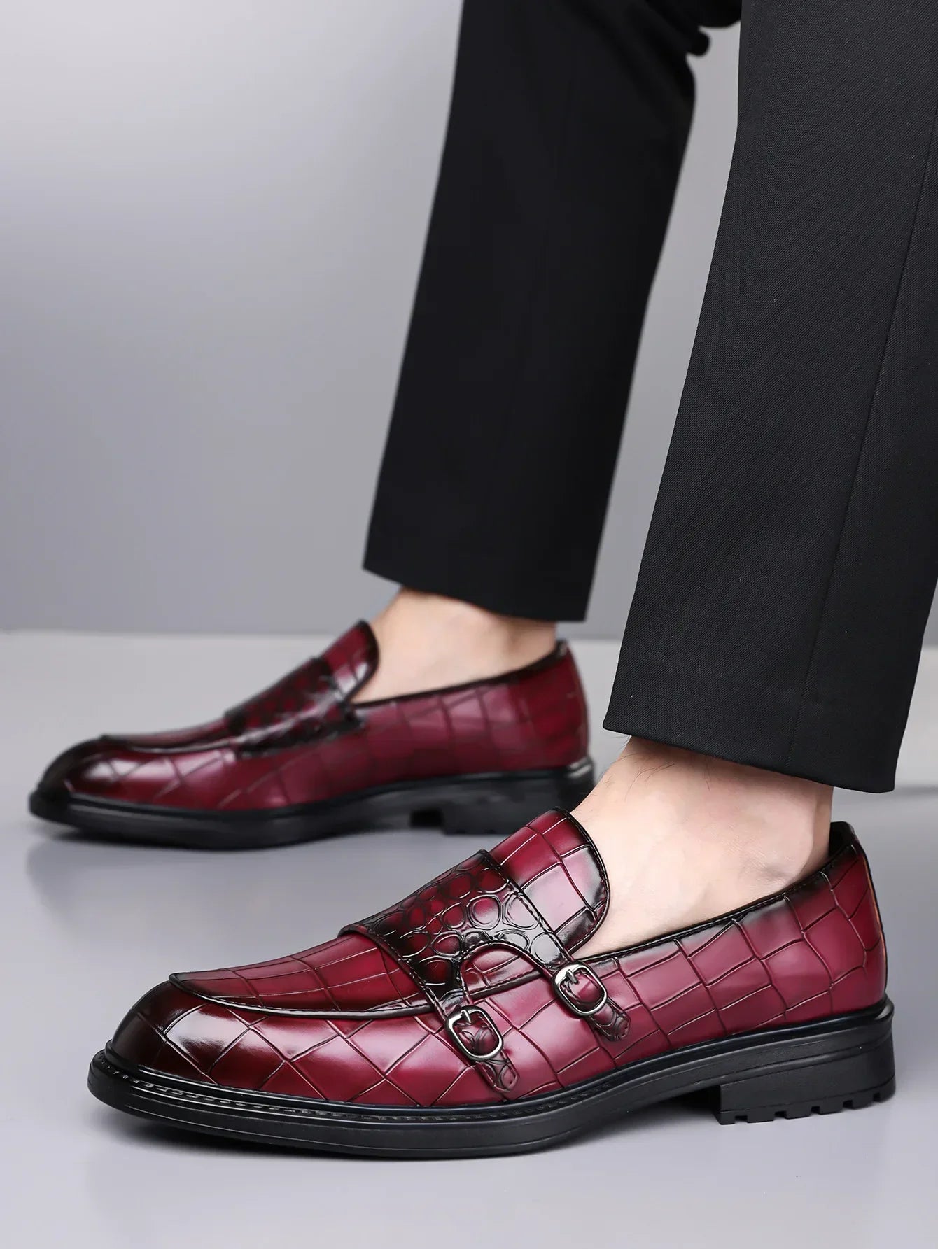 Classic Leather Men's Loafer Shoes Slip-on Double Buckles Green Black Shoes Wedding Party Formal Shoes for Men Zapatillas Male