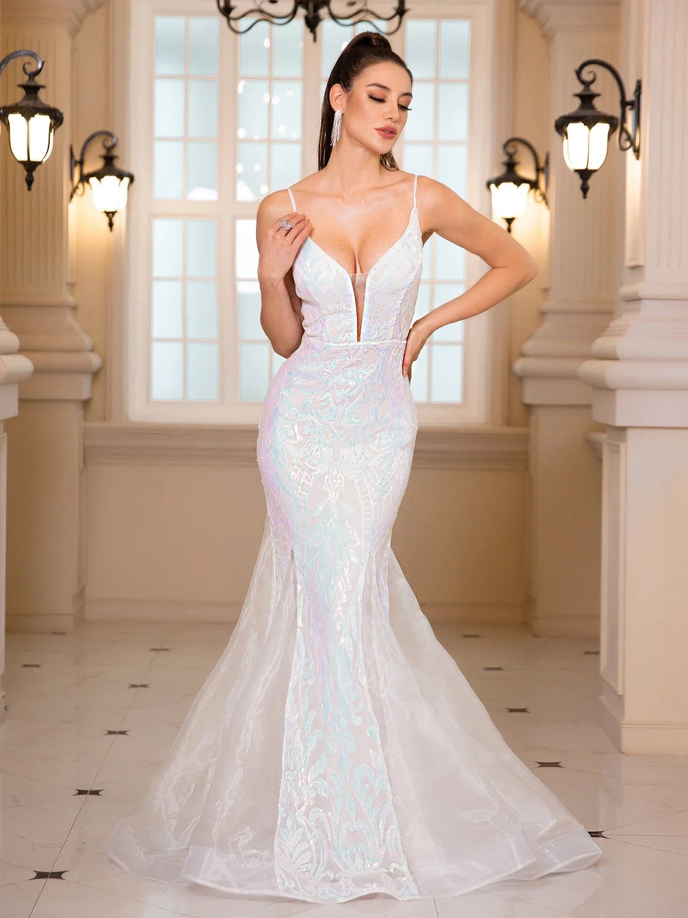 Romagic Deep V Neck Sleeveless White Wedding Party Dress Luxury Spaghetti Strap Sequined Evening Gown Women Maxi Dresses 2025