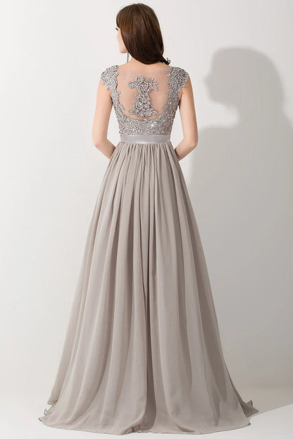 2024 Burgundy Bridesmaid Dresses Elegant Long Beading Pearls Bodice Chiffon  V Neck A Line Maxi Gown Wedding Party  Gowns