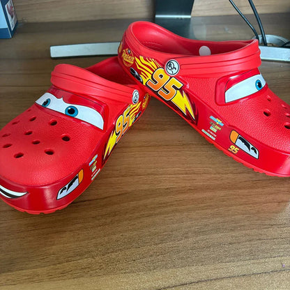 Chinelo Infantil Impermeável Relâmpago McQueen – Vermelho Pixar Carros, Meninos, Tamanhos 24–34