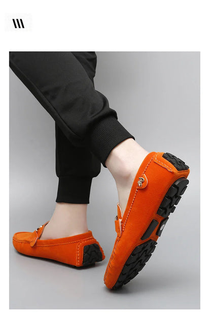 Sapatos Masculinos 2025 Novos Feitos à Mão Gorro Sola Macia Slip-On Casual Sapatos Preguiçosos Respiráveis ​​Trbottomy Mais Fáceis de Combinar Tamanho Grande