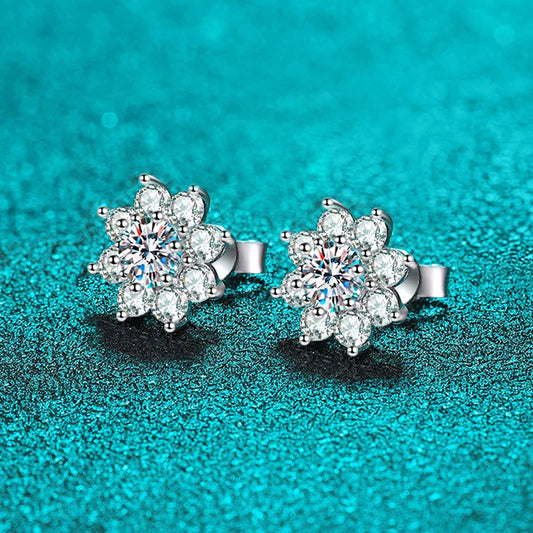 0.3-0.5CT White Gold Certified Moissanite Earring Studs for Women Sparkling Simulated Diamond Jewelry 925 Sterling Silver
