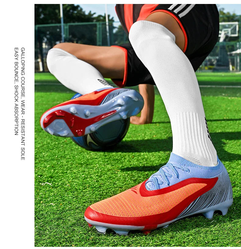 New Football Shoes Professional Low-top Soccer Field Cleats Outdoor Breathable Athletic Spikes Youth Boys Football Shoes Unisex
