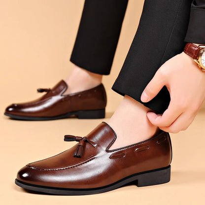 Summer New Large Size Men's Leather Shoes Business Formal Casual Wedding Knot Shoes round Toe Flat Heel Rubber Outsole