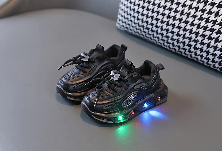 New LED Child Trainers 1-8Years Old Boy Girl Tennis Shoe Sport Shoe for Toddlers Glowing Kid Sneakers Kids Shoe