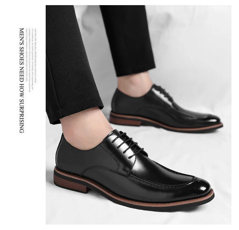 Fashion Designer's New Gentleman's Brown and Black Lace-up Men's Formal Leather Shoes