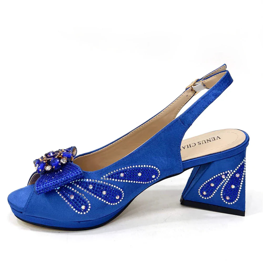 Conjunto Combinando Sapatos e Bolsas Italianos 2024 Peep Toe Salto Alto Cor Pêssego Laço Strass Sapatos Femininos para Festa