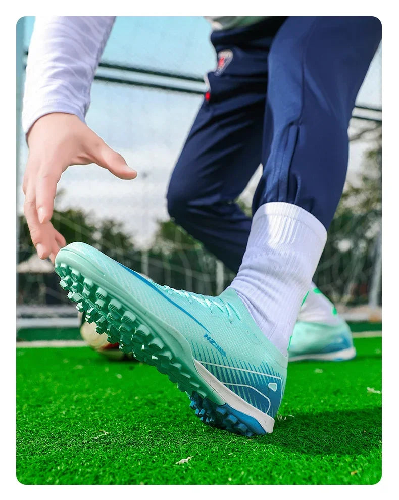 New Men Football Boots Match Indoor Breathable Ultralight Grass Cleats Soccer Shoes Long Spikes Sneakers Training Drop Shipping