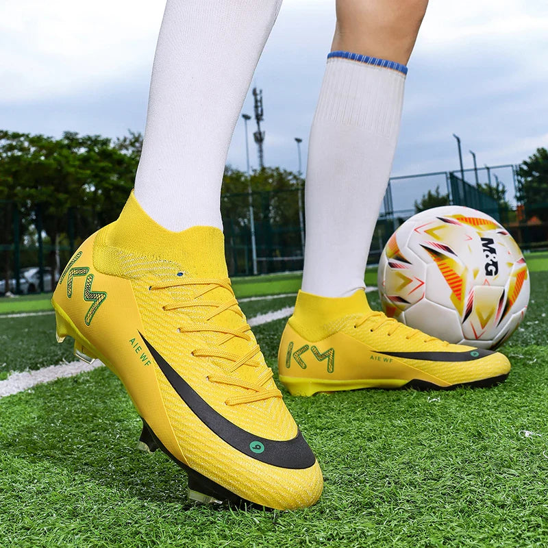 New Men Match Football Boots Ankle Non-Slip TF/FG Professional Soccer Shoes Boys Sneakers Comfortable Sports Shoes Unisex