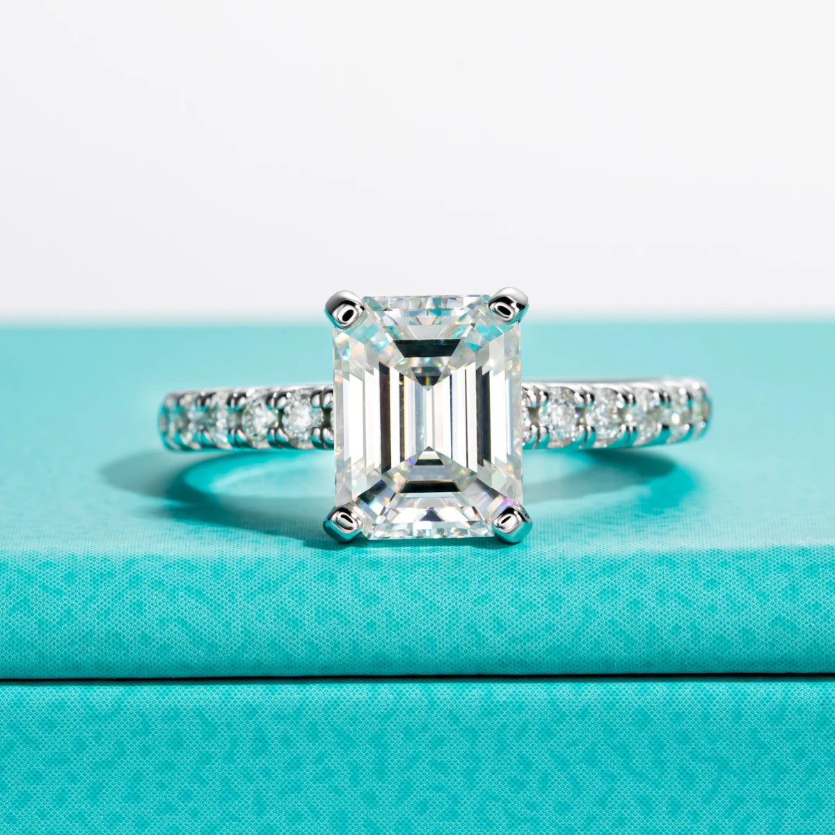 3ct Emerald Cut D Color Moissanite Engagement Rings For Women 925 Sterling Silver Luxury Wedding Ring Jewelry Wholesale