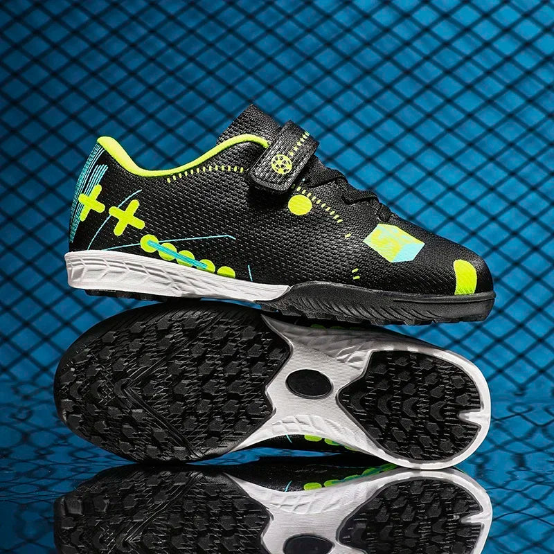 Soccer Shoes for Children Professional Original Kids Football Boots Society Kid Sneakers Indoor Football Trainers Youth Sports