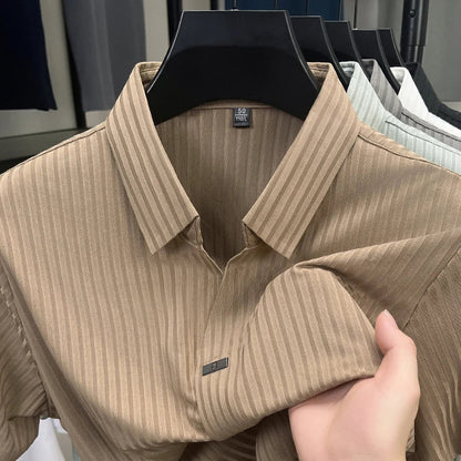 High quality personality texture stripe short sleeve polo shirt summer ice silk breathable buttonless men's solid color T-shirt