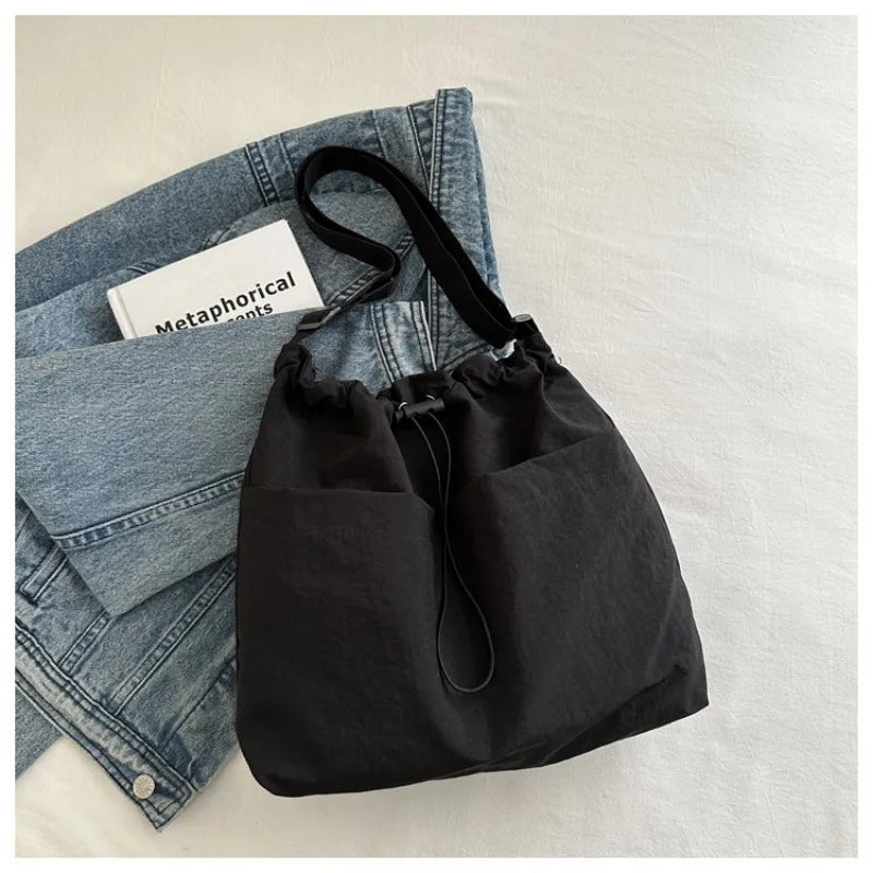 Large Capacity Versatile Shoulder Bag for Women's Summer Popular Lightweight Crossbody Bag Minimalist Tote Handbag
