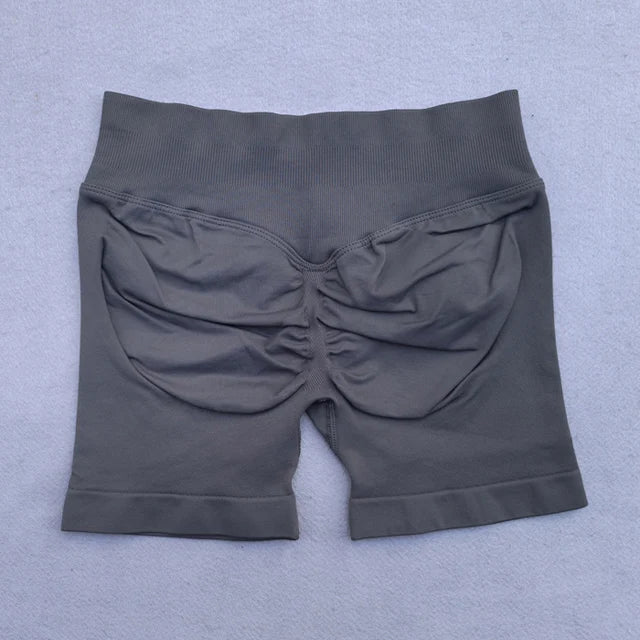 Shorts Set 2 Pieces Seamless Yoga Set Workout Tracksuit Women Halter Sport Bra And Low Waist Scrunch Bum Gym Shorts Suits