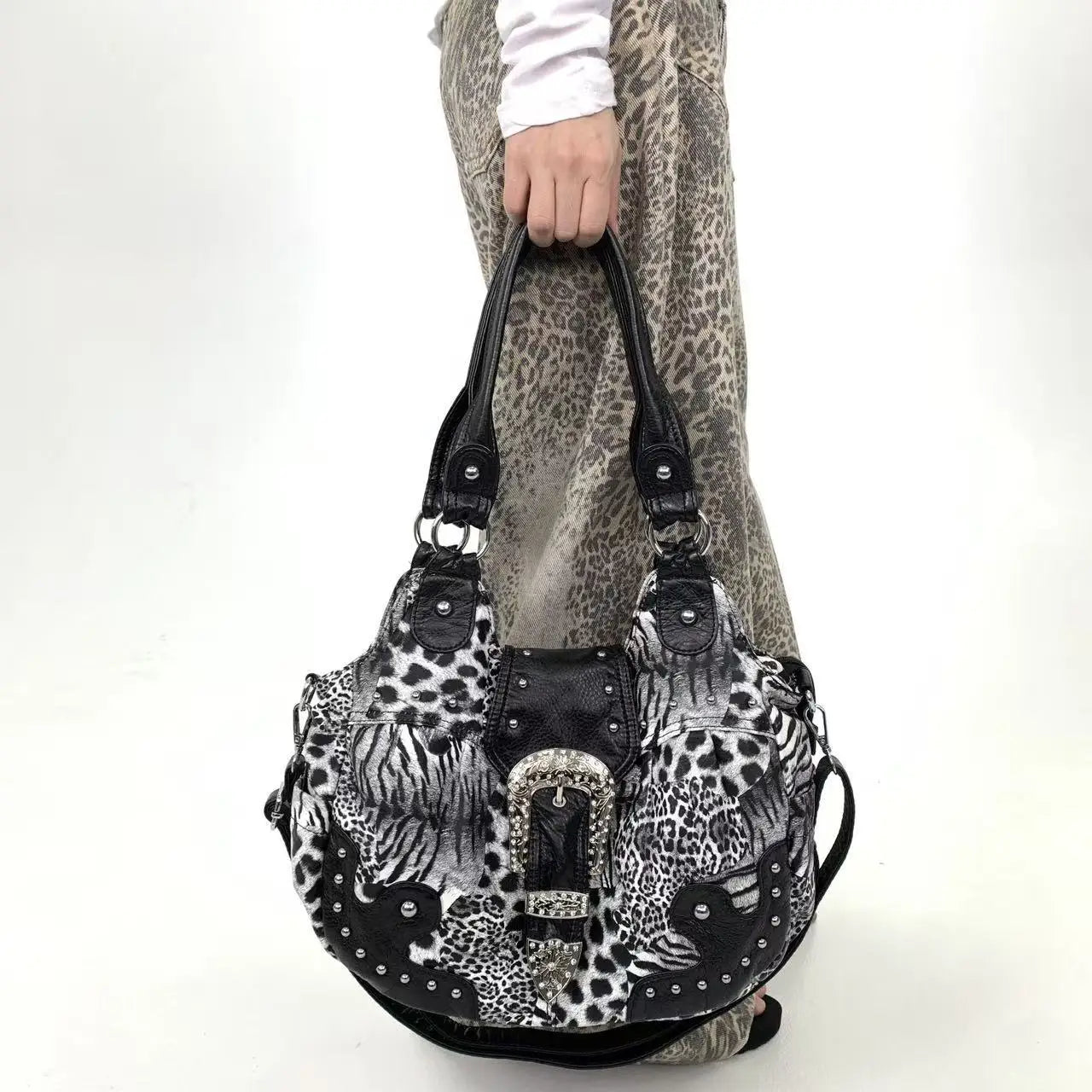 Y2K street personality spicy girl leopard print patchwork tote bag with multiple pockets and rivets retro crossbody handbag