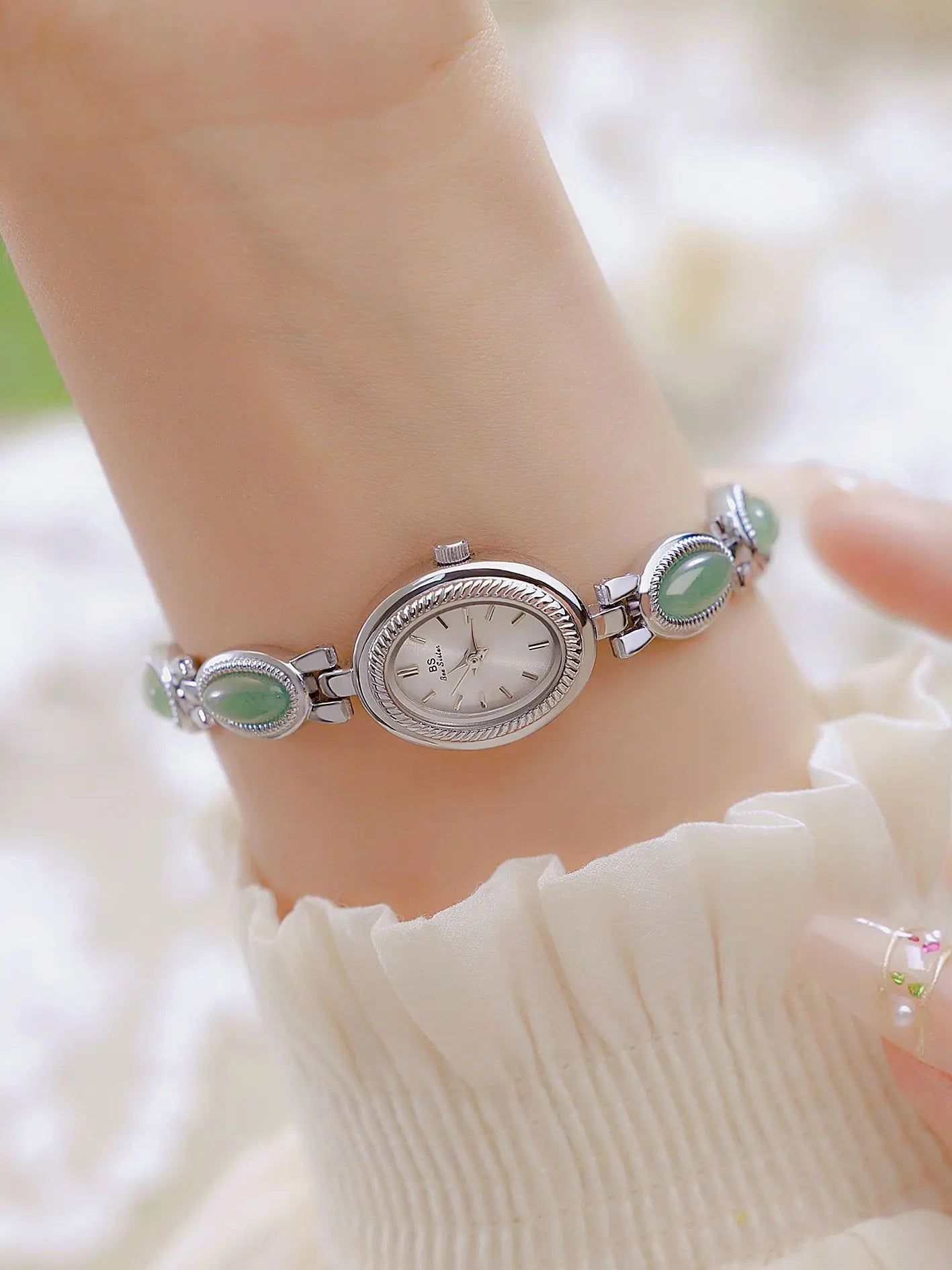 Women's Watch Ladies Bracelet Luxury Brand Waterproof Retro Natural Dongling Stone Hotan Jade Advanced Chain Watches Gift