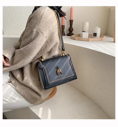 Luxury Brand Women Handbag 2024 New Retro Bee Female Shoulder Bag Simple High Quality Leather Designer Crossbody Bags