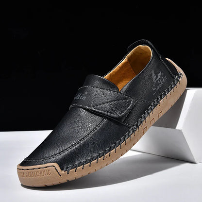 Handmade Men's Slip On Loafers Soft Leather Shoes Lightweight Breathable Driving Shoes Non Slip Daily Casual Outdoor Sneakers